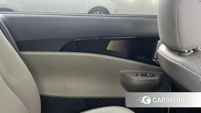 Kia The New Carnival 4th Generation id 4200990 из Кореи 17