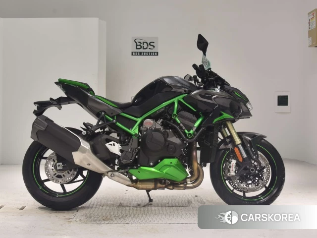 Проданный Kawasaki Z H2 SE 2023 из Японии