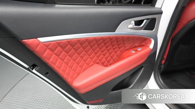Genesis The New G70 Shooting Brake id 4880794 из Кореи 17