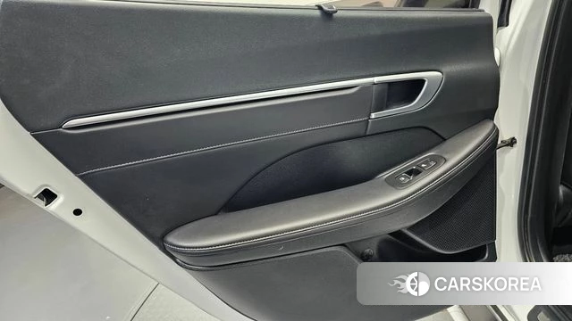 Hyundai Sonata Hybrid (DN8) id 4500692 из Кореи 17