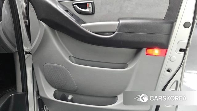 Hyundai The New Grand Starex id 4703494 из Кореи 17