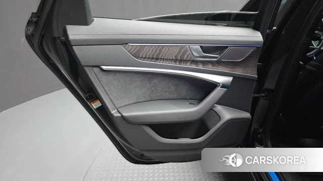 Audi A6 (C8) id 4880816 из Кореи 17