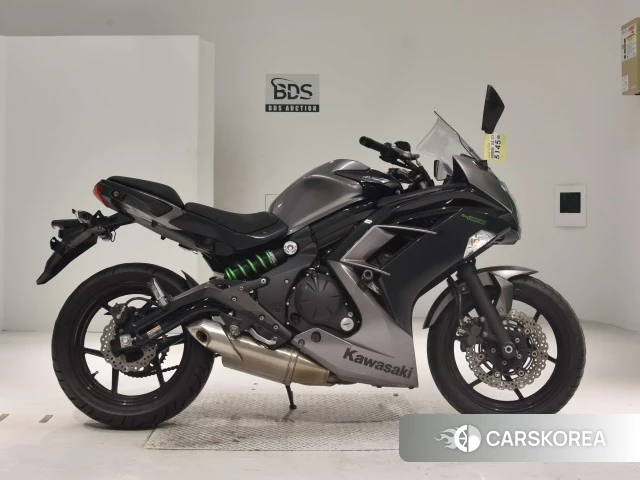 Проданный Kawasaki NINJA 400 2017 из Японии