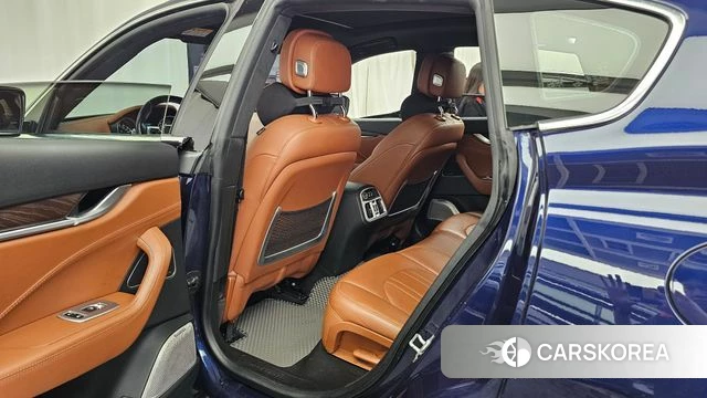 Maserati Levante id 4568243 из Кореи 17
