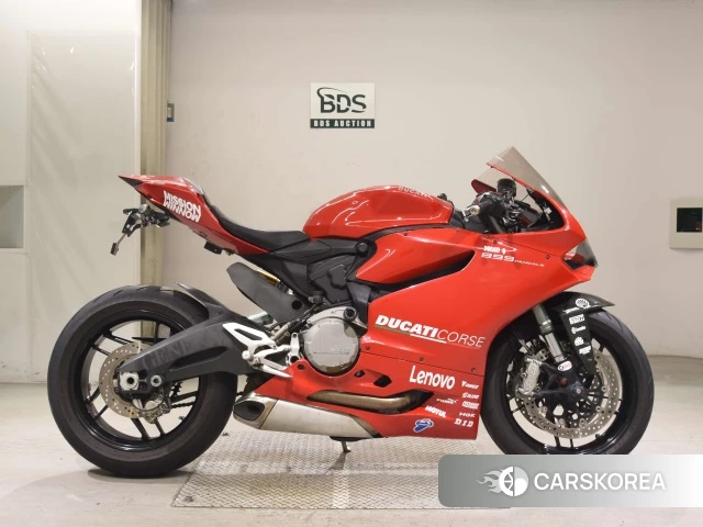 Проданный Ducati 899 PANIGALE 2013 из Японии