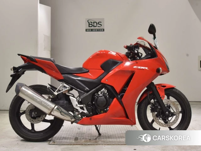 Проданный Honda CBR250R 2015 из Японии, фото 2