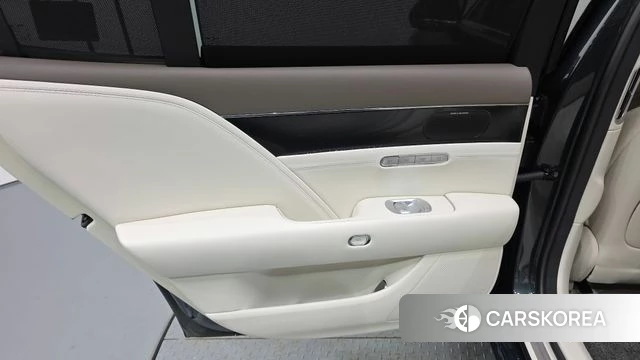 Genesis G90 (RS4) id 4905636 из Кореи 17