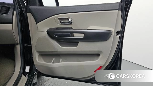 Kia The New Carnival id 4765294 из Кореи 17