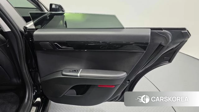 Hyundai Grandeur Hybrid (GN7) id 4349699 из Кореи 17