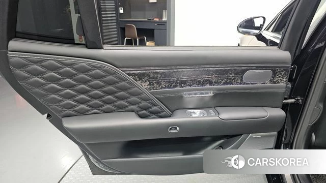 Genesis G90 (RS4) id 4692348 из Кореи 17