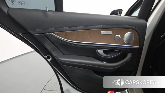 Mercedes-Benz E-Class W213 id 4285674 из Кореи 17