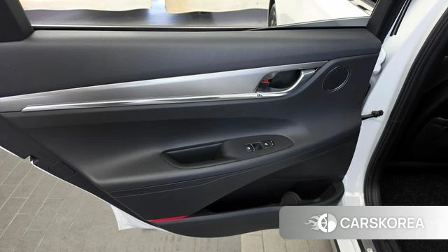 Hyundai The New Grandeur IG id 4202648 из Кореи 17