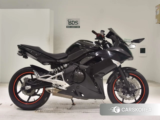 Проданный Kawasaki NINJA 400R 2011 из Японии