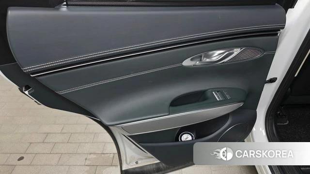 Genesis Electrified GV70 id 4905955 из Кореи 17