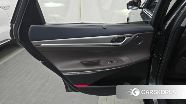 Hyundai The New Grandeur IG Hybrid id 4470994 из Кореи 17