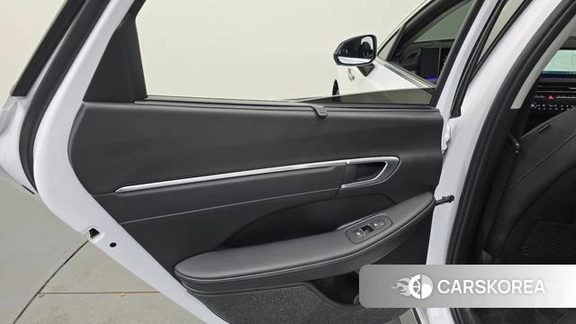 Hyundai Sonata D Edge Hybrid (DN8) id 4185489 из Кореи 17