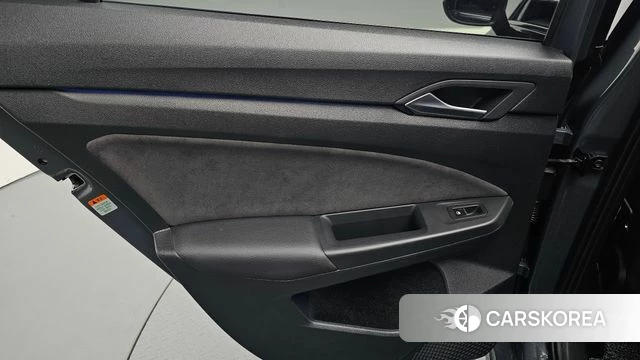 Volkswagen Golf 8th Generation id 4863724 из Кореи 17
