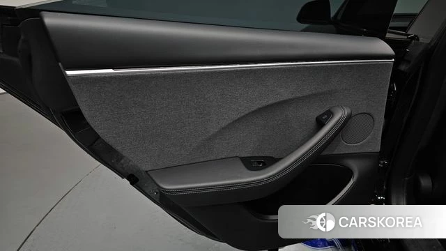 Tesla Model 3 id 4540208 из Кореи 17