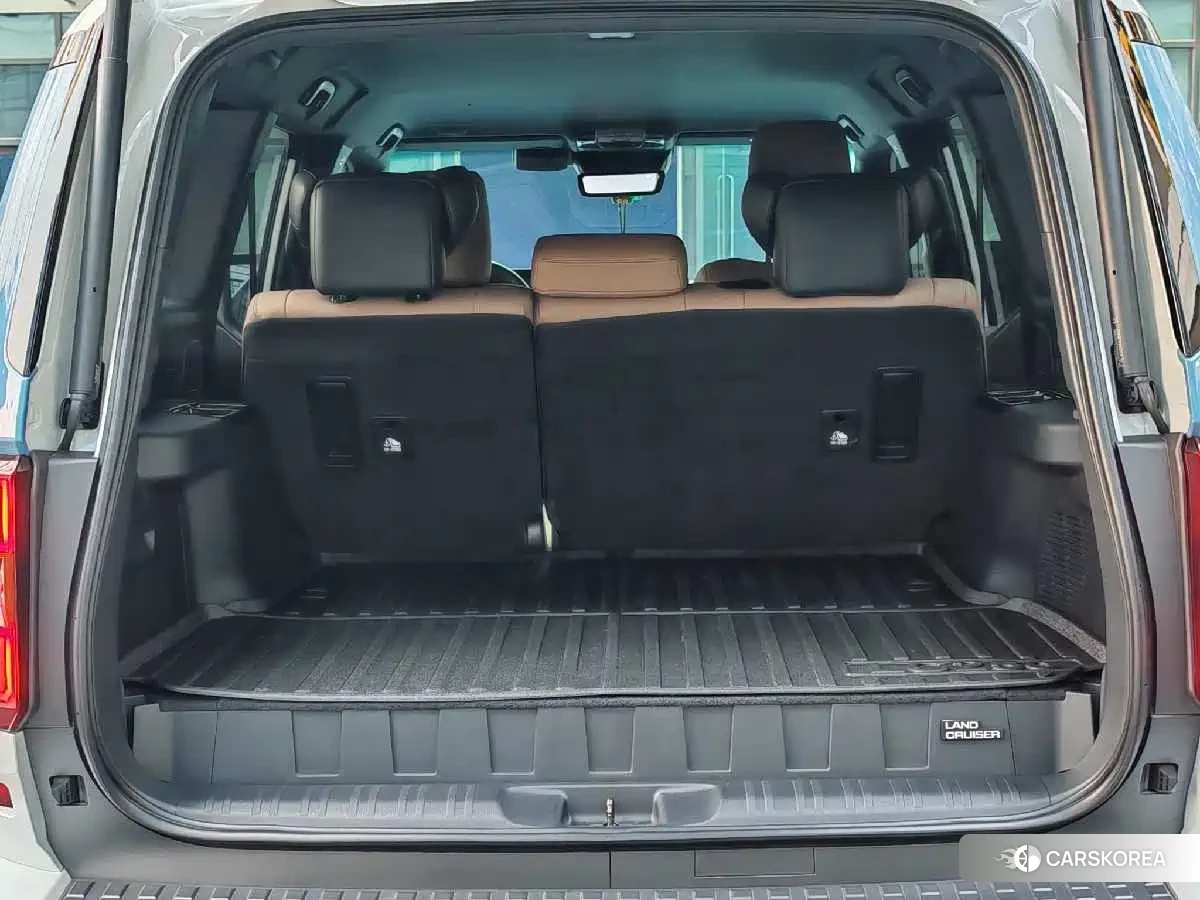 Toyota Land Cruiser id 4539255 из Китая 17