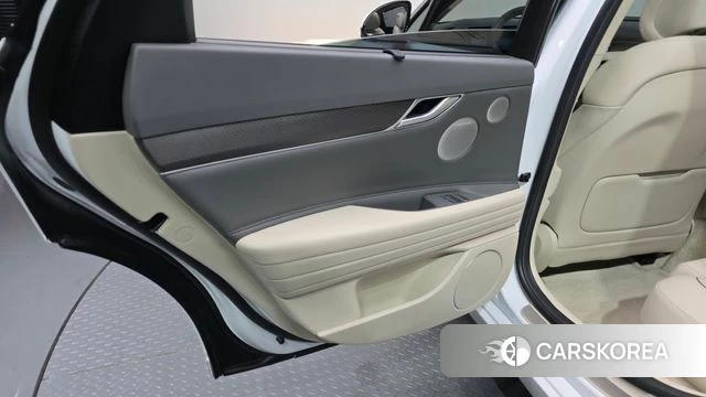 Genesis G80 (RG3) id 4853516 из Кореи 17