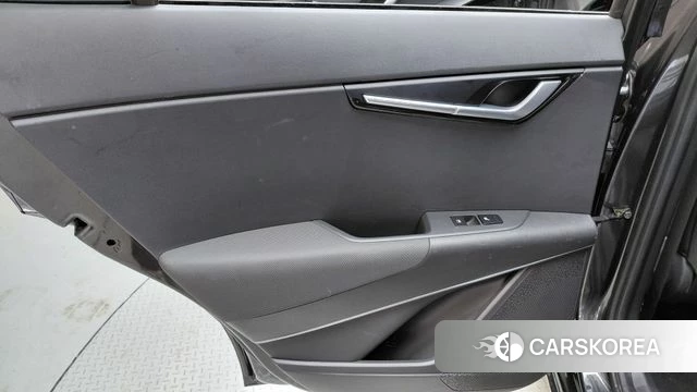 Kia Di Ol Nu Niro id 4388890 из Кореи 17