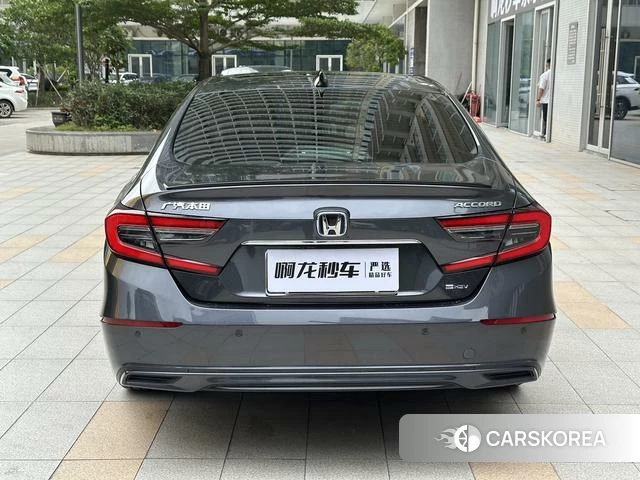 Honda Accord id 4348797 из Китая 17