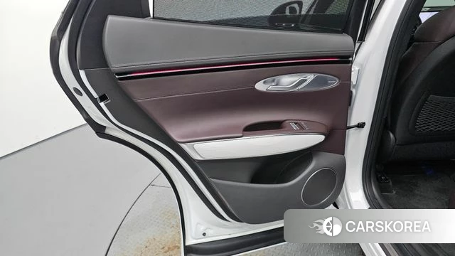 Genesis GV70 id 4607750 из Кореи 17