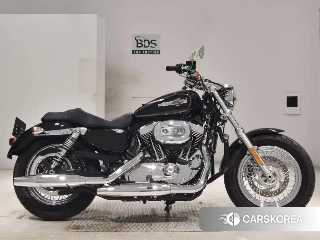Проданный Harley-Davidson Sportster XL1200C 2016 из Японии