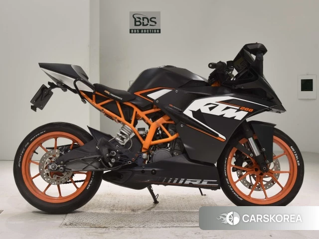 Проданный KTM RC 200 2015 из Японии