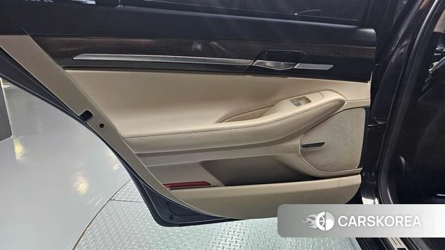 Genesis G90 id 4339423 из Кореи 17