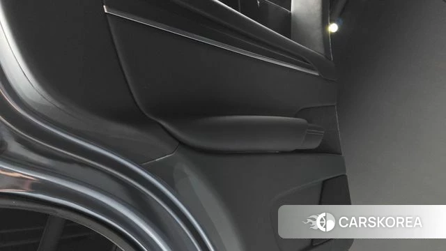 Tesla Model X id 4381906 из Кореи 17