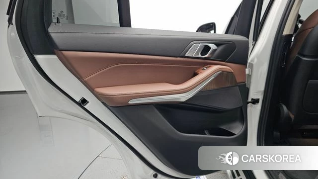 BMW X5 (G05) id 4688438 из Кореи 17