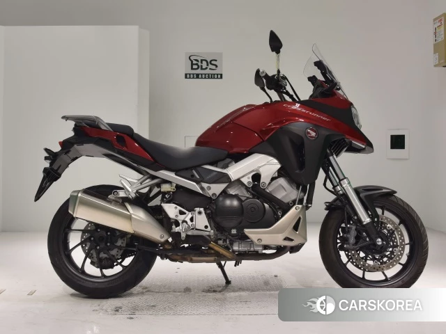 Проданный Honda VFR800X 2017 из Японии