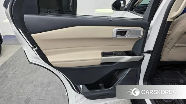 Ford Explorer 6th Generation id 4614040 из Кореи 17