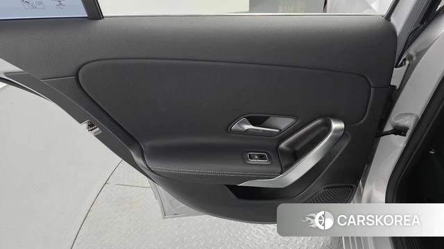 Mercedes-Benz A-Class W177 id 4657318 из Кореи 17