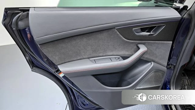Audi RSQ8 (4M) id 4361943 из Кореи 17