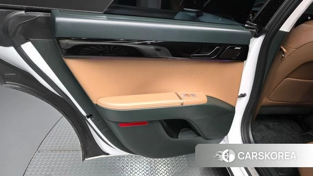 Hyundai Grandeur Hybrid (GN7) id 4607847 из Кореи 17