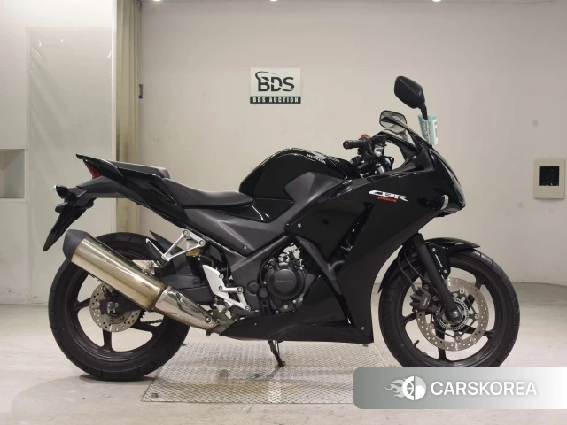 Проданный Honda CBR250R ABS 2015 из Японии