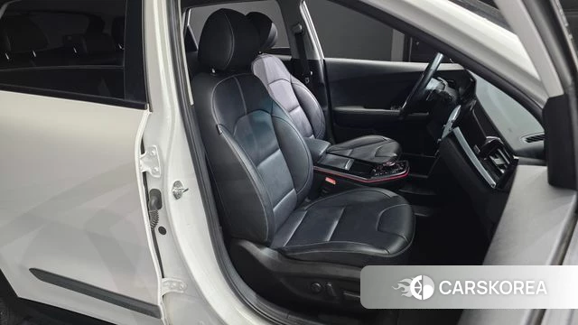 Kia Niro EV id 4376736 из Кореи 17