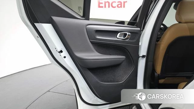 Volvo XC40 id 4496277 из Кореи 17