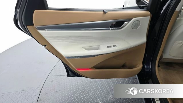 Hyundai The New Grandeur IG id 4224751 из Кореи 17