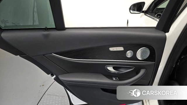 Mercedes-Benz E-Class W213 id 4907148 из Кореи 17