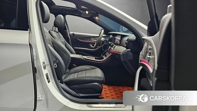 Mercedes-Benz E-Class W213 id 4534274 из Кореи 17