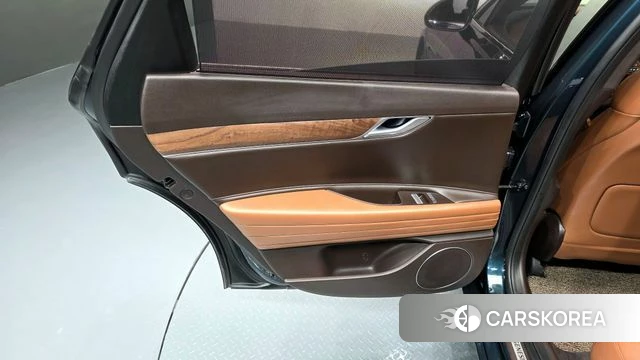 Genesis G80 (RG3) id 4428158 из Кореи 17