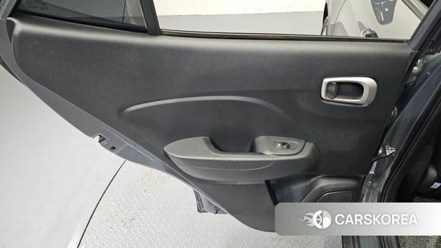 Hyundai Venue id 4879776 из Кореи 17
