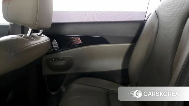 Kia The New Carnival 4th Generation id 4248553 из Кореи 17