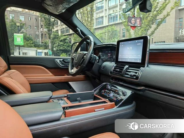 Lincoln Navigator id 4212232 из Китая 17