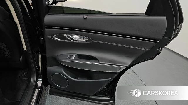 Genesis Electrified GV70 id 4579720 из Кореи 17