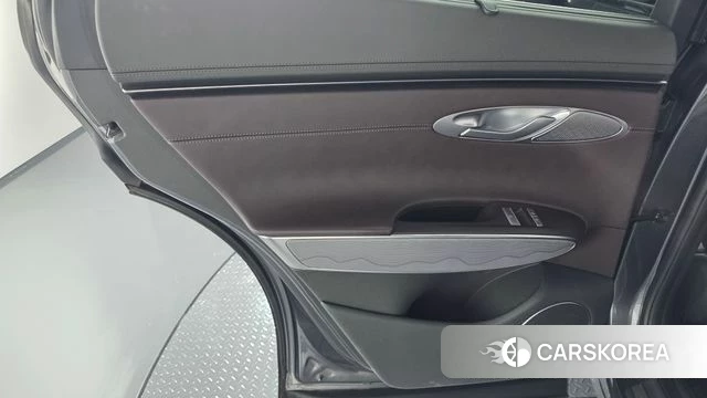 Genesis GV70 id 4632092 из Кореи 17