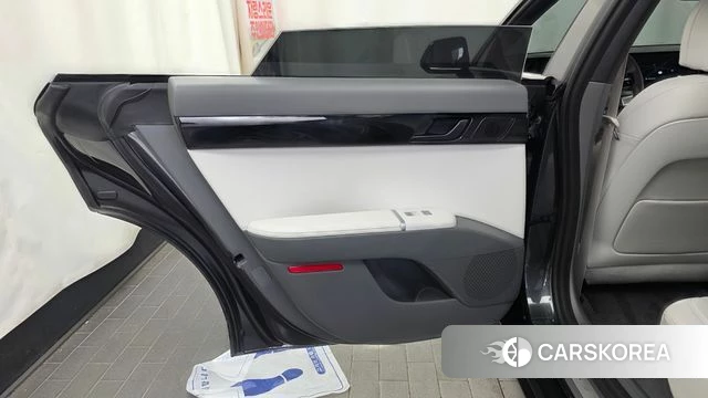 Hyundai Grandeur Hybrid (GN7) id 4571920 из Кореи 17